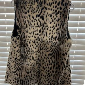 Leopard Print Sleeveless Top